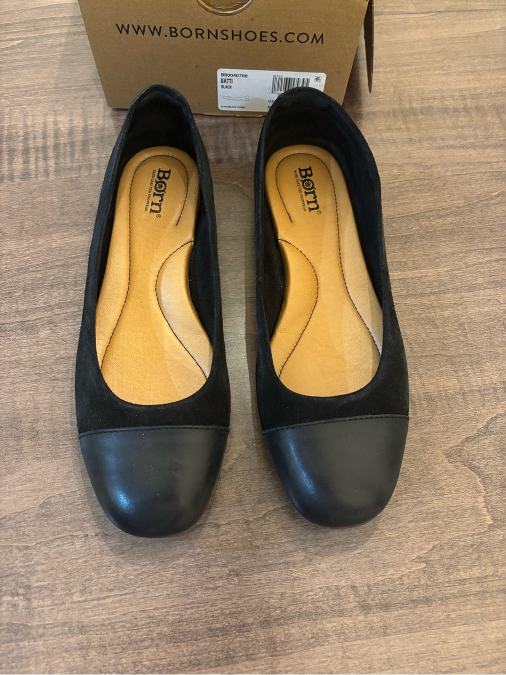 Born Batti Black Leather Suede Cap Toe Ballet Flats Women’s Size 8 M